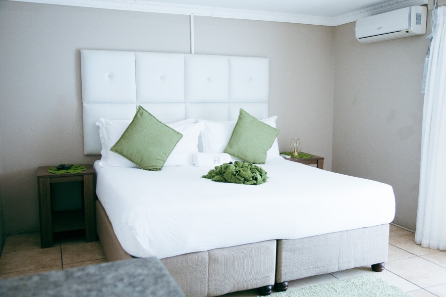 24 Bedroom Property for Sale in Amalinda Eastern Cape